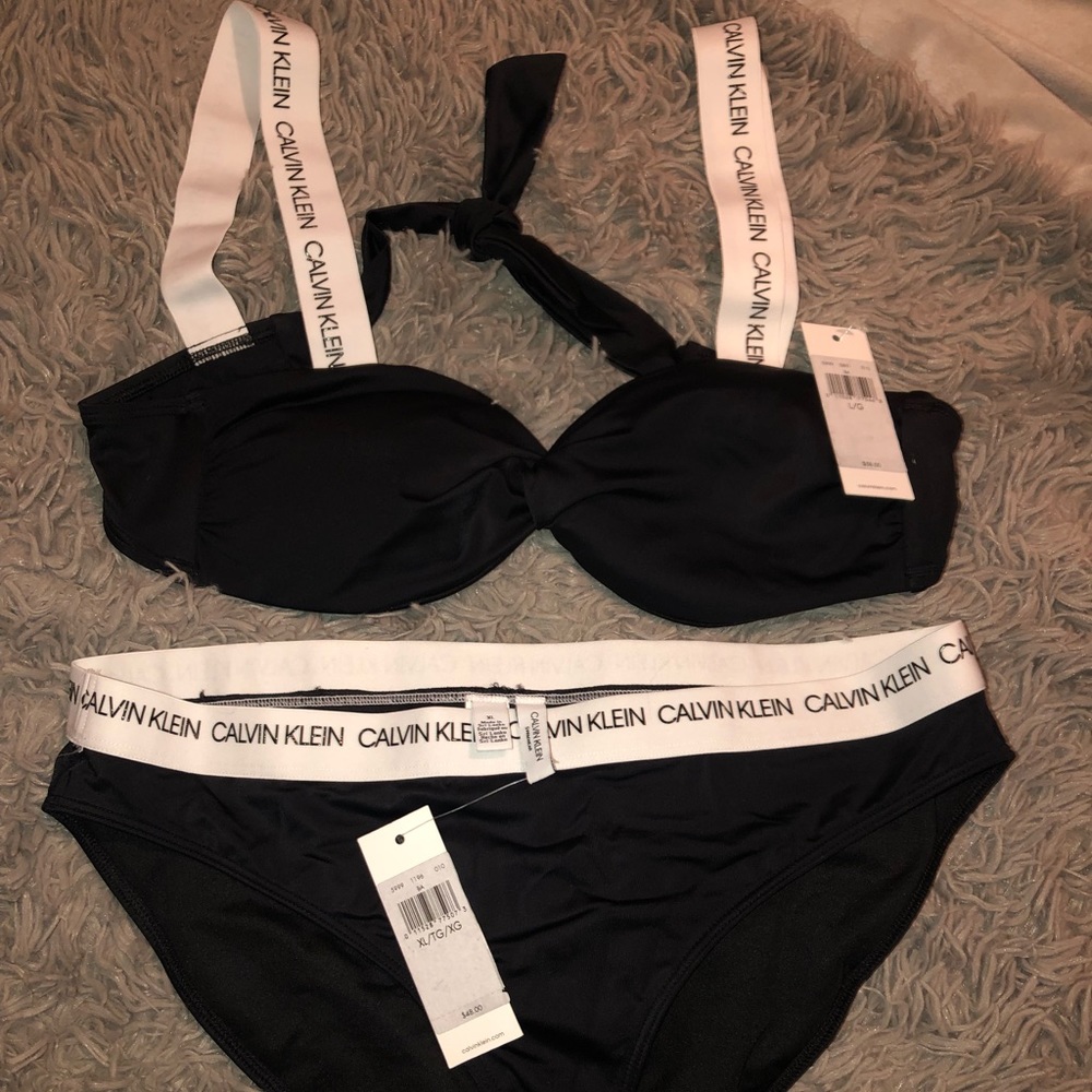 Calvin Klein Swimwear 2-piece Black Large ***NEVER WORN***